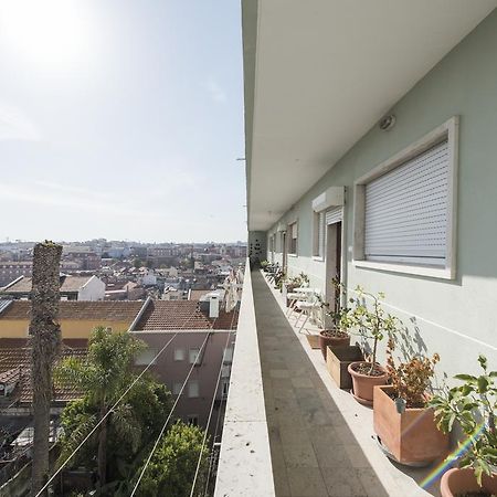 Vista Espetacular Baixa E Rio Apartment Lisbon Luaran gambar