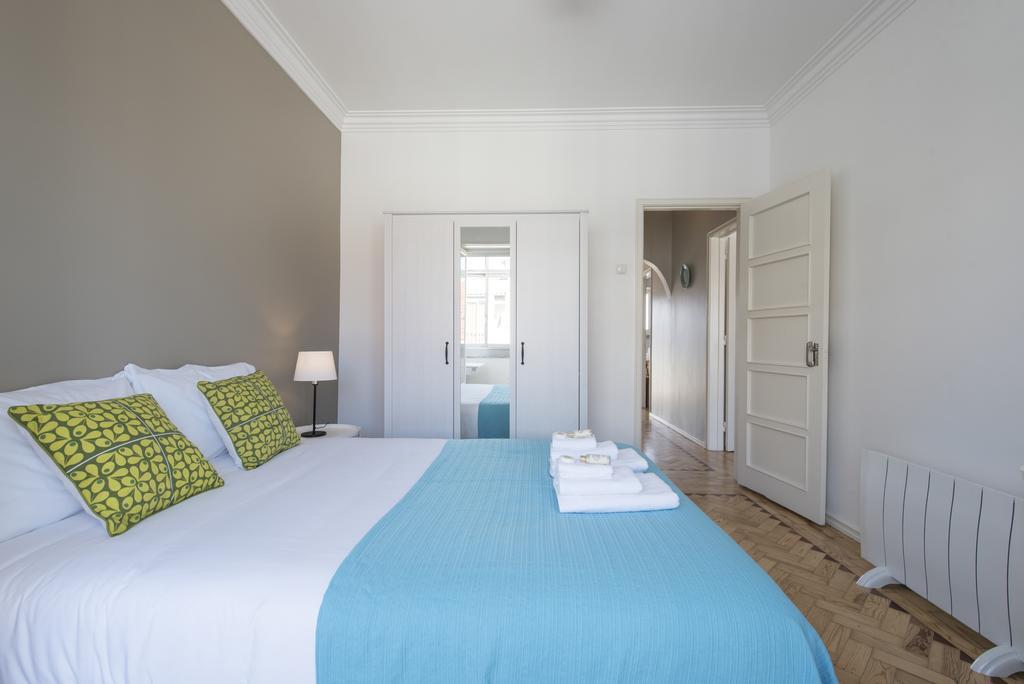 Vista Espetacular Baixa E Rio Apartment Lisbon Luaran gambar