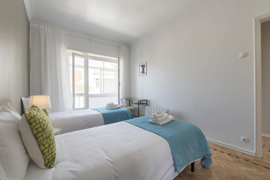 Vista Espetacular Baixa E Rio Apartment Lisbon Luaran gambar